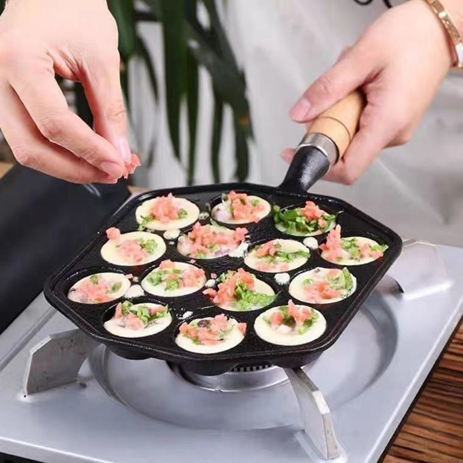 たこ焼きグリルパンお手入れ簡単鋳鉄タコミートボール型メーカー - Takoyaki Pan Cast のレビューと価格